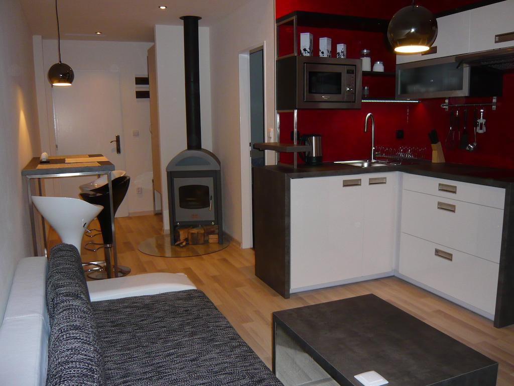 Apartmany Liska Mladé Buky Oda fotoğraf