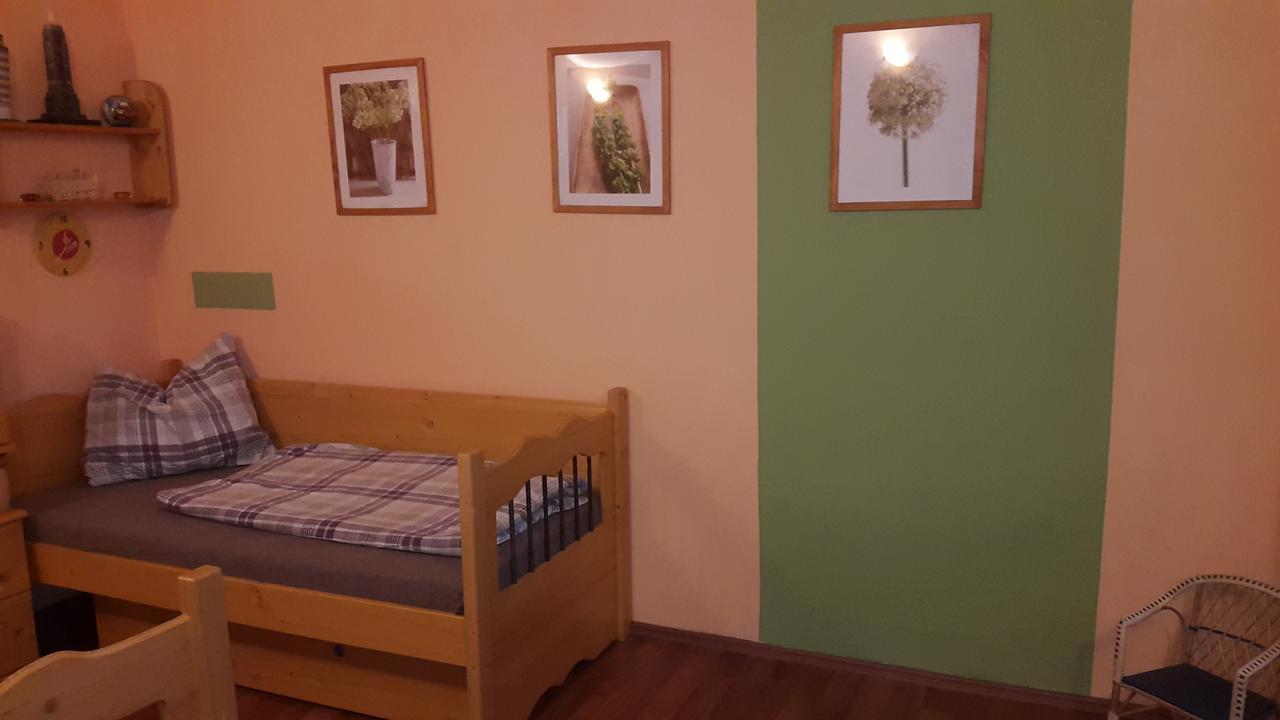 Apartmany Liska Mladé Buky Dış mekan fotoğraf